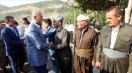 İçişleri Bakanı Soylu, Derecik'te vatandaşlarla bayramlaştı