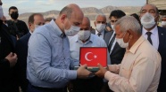 İçişleri Bakanı Soylu, PKK'nın katlettiği işçilerin ailelerini ziyaret etti