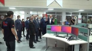 İçişleri Bakanı Soylu, Trabzon 112 Acil Çağrı Merkezi&#039;nde incelemelerde bulundu