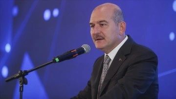 İçişleri Bakanı Soylu'dan Bursa ve Kadıköy'deki izinsiz yürüyüşlere ilişkin paylaşım