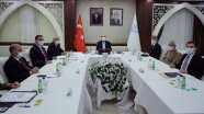 İçişleri Bakanı Süleyman Soylu valilerle Kovid-19 tedbirlerini görüştü