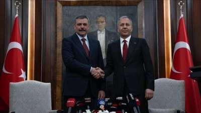 İ&ccedil;işleri Bakanlığında devir teslim t&ouml;reni yapıldı