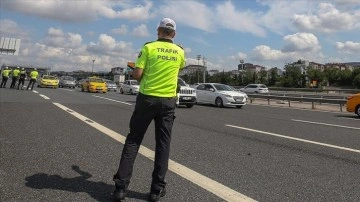 İçişleri Bakanlığından Kurban Bayramı tatili için 81 il valiliğine 'trafik' genelgesi