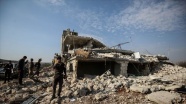 İdlib'de 5 sivil öldü