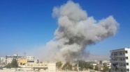 İdlib'e hava saldırısı: 7'si çocuk 9 ölü