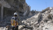 İdlib&#039;e yoğun hava saldırıları: 7 ölü