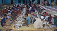 İHH&#039;den Bangladeş&#039;te iftar programı