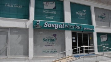 İhtiyaç sahipleri için açılan sosyal market Ramazan'da da 'iyilik' dağıtıyor