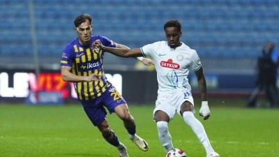 ikas Ey&uuml;pspor, &Ccedil;aykur Rizespor'u 4-0 mağlup etti