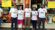 İki esnaf bir günlük kazancını Arakanlılara bağışladı