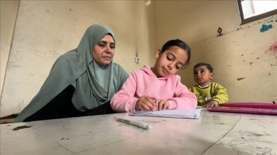 İki kez &ouml;ks&uuml;z kalan Gazzeli k&uuml;&ccedil;&uuml;k Cennet, aile sıcaklığına ve &ccedil;ocukluğuna kavuşma hayali kuruyor