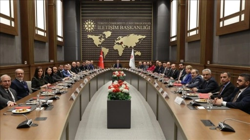 İletişim Başkanı Duran, Türkiye Basın Federasyonu heyetini kabul etti