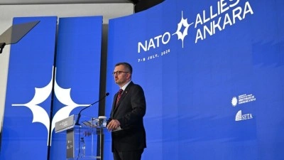 İletişim Başkanı Duran: Y&uuml;r&uuml;t&uuml;len yoğun diplomasi trafiği, T&uuml;rkiye'nin uluslararası rol&uuml;n&uuml; bir