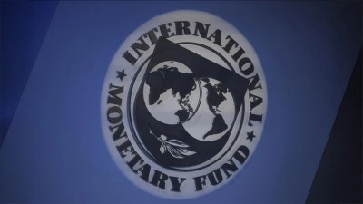 IMF'den enerji fiyatlarının uzun s&uuml;re y&uuml;ksek kalmasının enflasyonu yukarı &ccedil;ekebileceği uyarısı