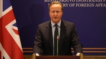 İngiliz Bakan Cameron, &quot;İsrail'in uluslararası hukuku ihlal etmiş olabileceğini&quot; söyledi