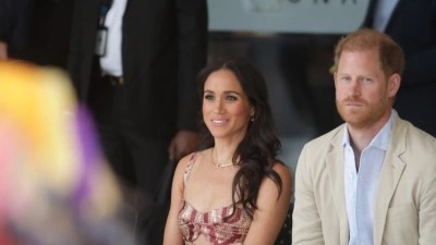 İngiliz basınına g&ouml;re ABD'de yaşayan Prens Harry ve eşi Meghan Markle İngiltere'ye d&ouml;n&uuml;yor