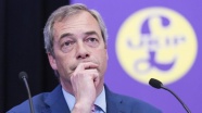 İngiliz hükümeti Trump'ın Farage'a elçilik önerisinden rahatsız