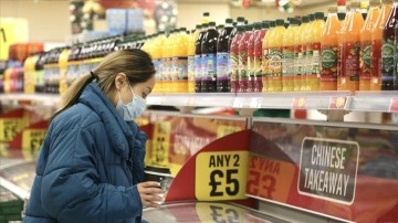 İngiliz market zincirleri hayat pahalılığına karşı fiyat indirimine gidiyor