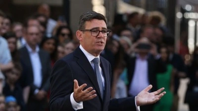 İngiltere Başbakanı Burnham, Trump'ın &Ouml;zel Kalem M&uuml;d&uuml;r&uuml; Wiles'ı taklit eden kişiyle mesajl