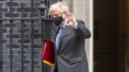 İngiltere Başbakanı Johnson, BBC&#039;nin sahte belge üretmesine ilişkin rapor hakkında çok endişeli