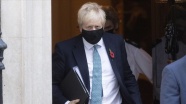 İngiltere Başbakanı Johnson ikinci karantinada geç kalınmadığını savundu