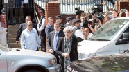 İngiltere Başbakanı May Finsbury Park Camiisi'ni ziyaret etti