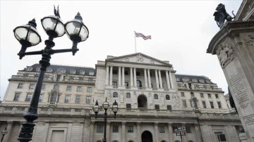 İngiltere Merkez Bankası Başkanı Bailey: Piyasada bu yıl faiz indirim beklentileri mantıksız değil