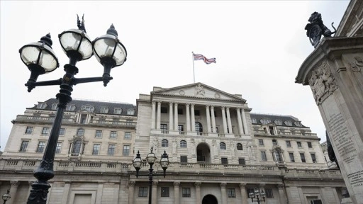 İngiltere Merkez Bankası, yapay zeka hisselerindeki yüksek değerlemelere karşı uyardı