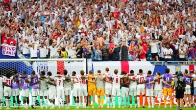 İngiltere, uzatmalarda bulduğu golle yarı finale y&uuml;kseldi