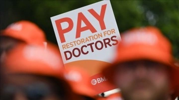 İngiltere’de pratisyen hekimler 20 ayda 11’inci kez greve gitti