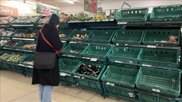 İngiltere'deki market zincirlerinde sebze ve meyve krizi yaşanıyor