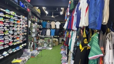 Irak Milli Futbol Takımı'nın D&uuml;nya Kupası&rsquo;nda m&uuml;cadele etmesi, forma satışlarını artırdı