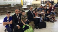 Irak'ta aileleri DEAŞ'a katılan 17 Türk çocuk Ankara'ya getirildi