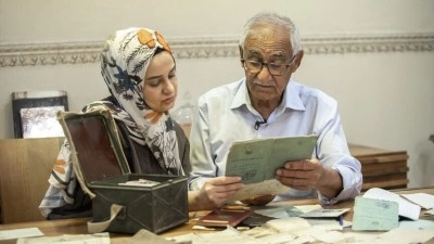 Iraklı aile Osmanlı belgelerinden oluşan arşivlerini &ouml;zenle koruyor