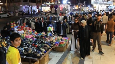 Iraklılar, savaş korkusu ve gerilim altında bayrama hazırlanıyor