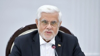 İran Cumhurbaşkanı Yardımcısı Arif: Diyaloğa inanıyoruz ve ulusal &ccedil;ıkarlarımızı m&uuml;zakereler yoluyla