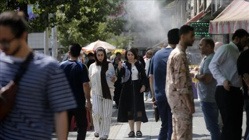 İran'da aşırı sıcaklar nedeniyle 20 eyalette kamu kurumları tatil edildi