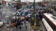 İran&#039;da benzin zammını protestolar sürüyor
