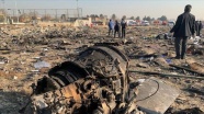 İran&#039;da geçen yıl düşürülen yolcu uçağında yakınlarını kaybedenler adalet istiyor
