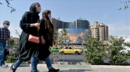 İran'da son 24 saatte 256 kişi Kovid-19'dan hayatını kaybetti