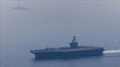 İran Devrim Muhafızları: Abraham Lincoln U&ccedil;ak Gemisi 4 İran f&uuml;zesiyle hedef alındı