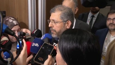 İran Dışişleri Bakan Yardımcısı Hatibzade: H&uuml;rm&uuml;z Boğazı'nın yeniden a&ccedil;ılmasını istiyorlarsa sa