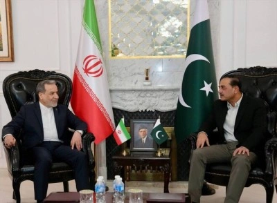 İran Dışişleri Bakanı Erak&ccedil;i, Pakistan Genelkurmay Başkanı Munir ile İslamabad&rsquo;da g&ouml;r&uuml;şt&uuml;