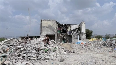 İran Kızılayına g&ouml;re, saldırılarda hedef alınan ilkokul 40 dakika arayla iki kez bombalandı