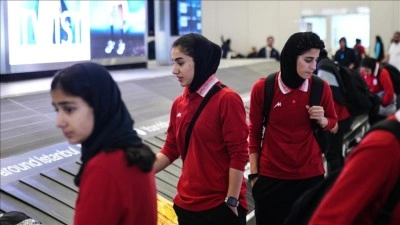 İran Milli Kadın Futbol Takımı kafilesi &uuml;lkelerine d&ouml;nmek i&ccedil;in T&uuml;rkiye'ye geldi