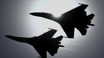 İran, Rusya'dan Su-35 savaş uçaklarının alımının kesinleştiğini açıkladı