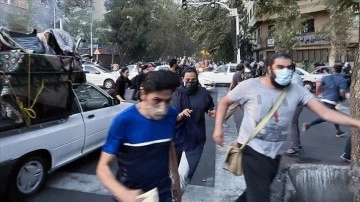 İran: Ülkeye yönelik tehdit olduğu sürece operasyonlar devam edecek