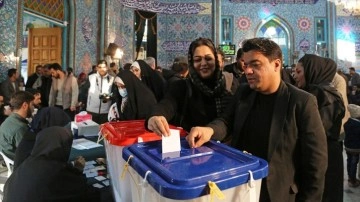 İran'da parlamento ve Uzmanlar Meclisi seçiminde oy sayımı tamamlandı