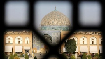 İsfahan’ın Nakş-i Cihan Meydanı asırlardır ziyaretçilerini ağırlamaya devam ediyor