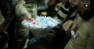 IŞİD 224 kişinin öldüğü trajediyi şeker dağıtarak kutladı